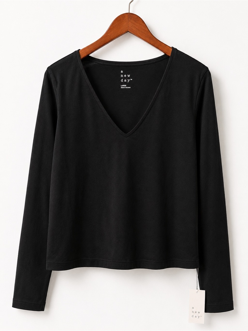 A New Day Black Long Sleeve V-Neck Top NWT | Size Large